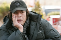 イ・チャンドン